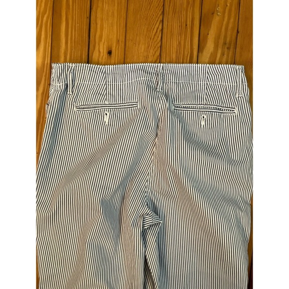 Kim Rogers Capri Pants Sz 8 Gray White Striped Coastal - Picture 3 of 6